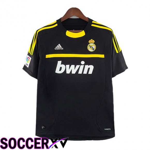 Real Madrid Retro Jersey Goalkeeper Black 2011-2012